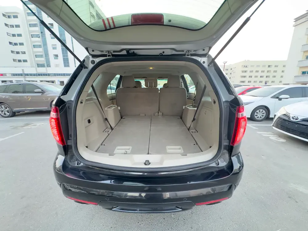 Ford Explorer 2013 GCC Spec , 4x4 accident free, fully automatic, excellent condition - Image 9
