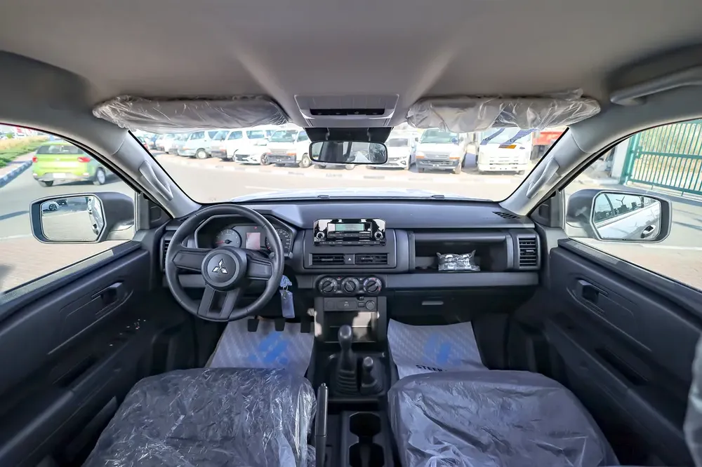 Mitsubishi L200 2.4L DIESEL | D.CABIN 4X4 GL | 5MT MID-LINE  | 2026 MODEL - Image 12