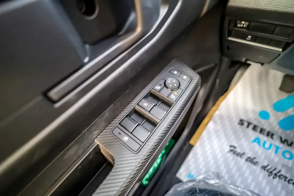 Mitsubishi L200 2.4L DIESEL | D.CABIN 4X4 GL | 5MT MID-LINE  | 2026 MODEL - Image 16