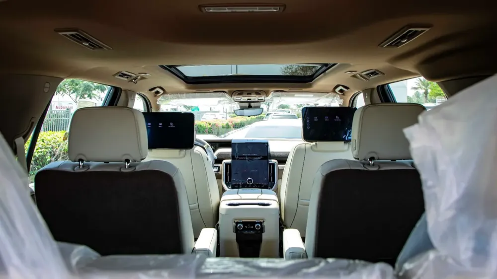 GMC Yukon Denali Black Edition 6.2L V8 | 2025 | 4 Years Agency Warranty & Service Contract - Image 16