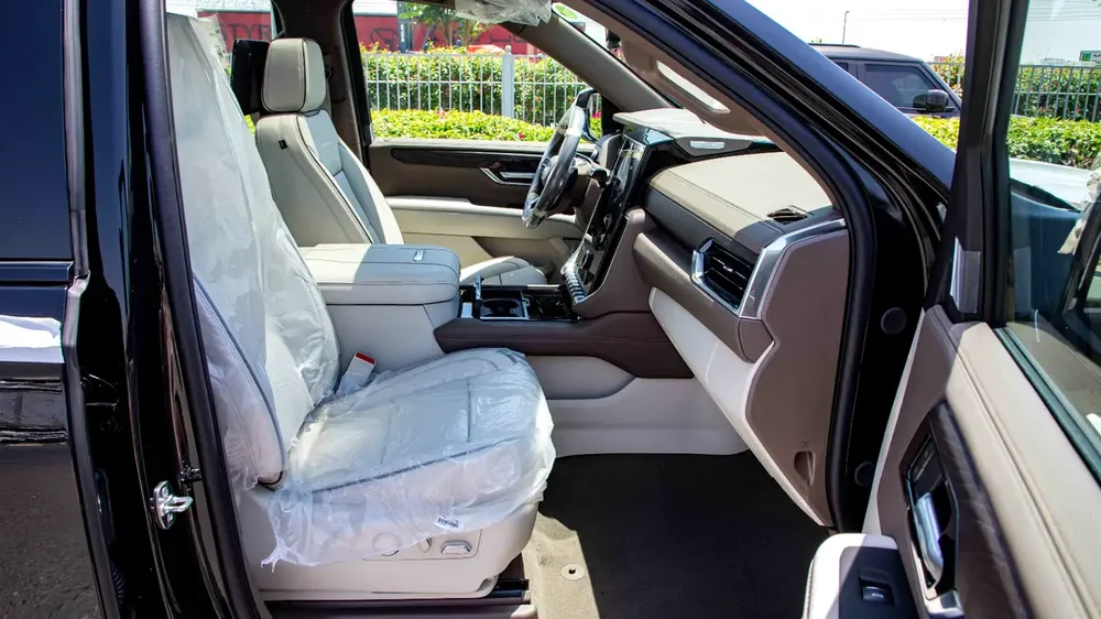GMC Yukon Denali Black Edition 6.2L V8 | 2025 | 4 Years Agency Warranty & Service Contract - Image 20