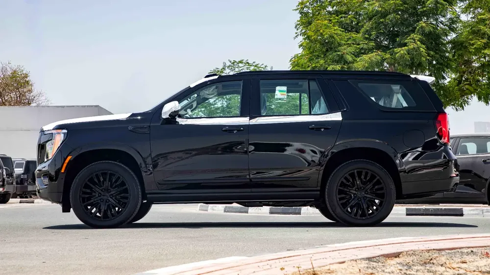 GMC Yukon Denali Black Edition 6.2L V8 | 2025 | 4 Years Agency Warranty & Service Contract - Image 5