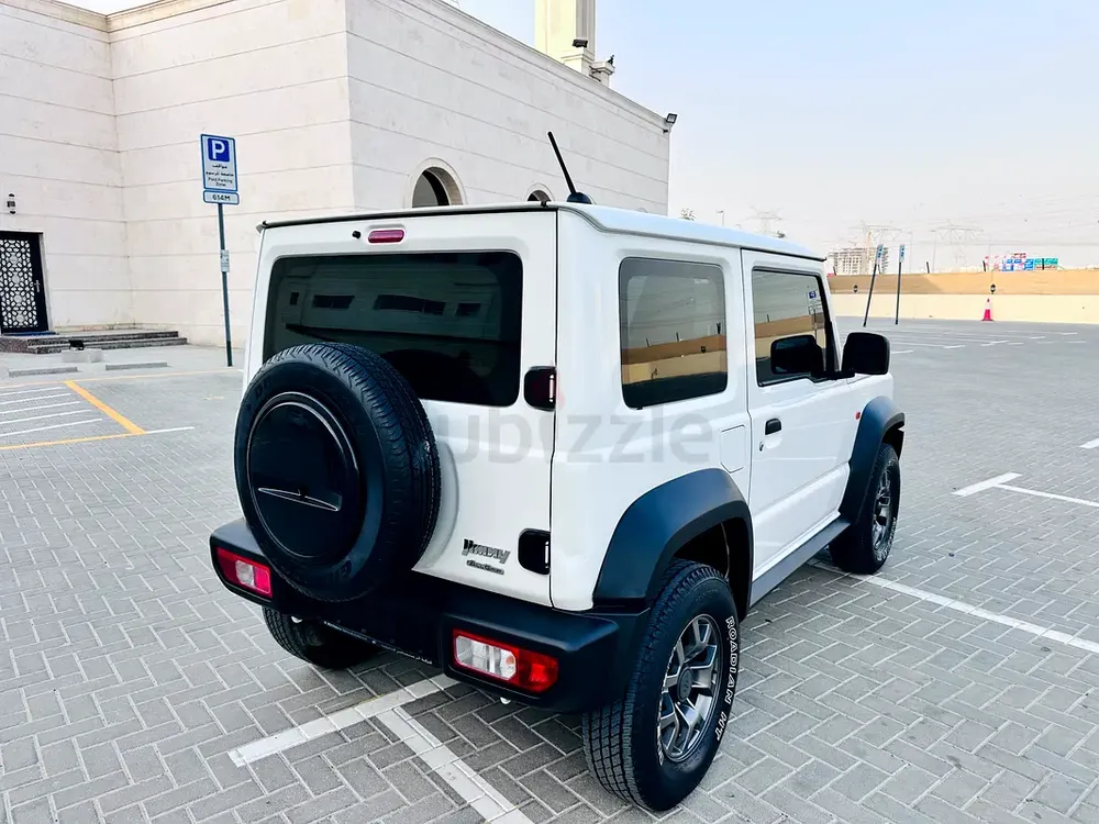 2021 Suzuki Jimny GL GCC Specs - Well Maintained - Image 9