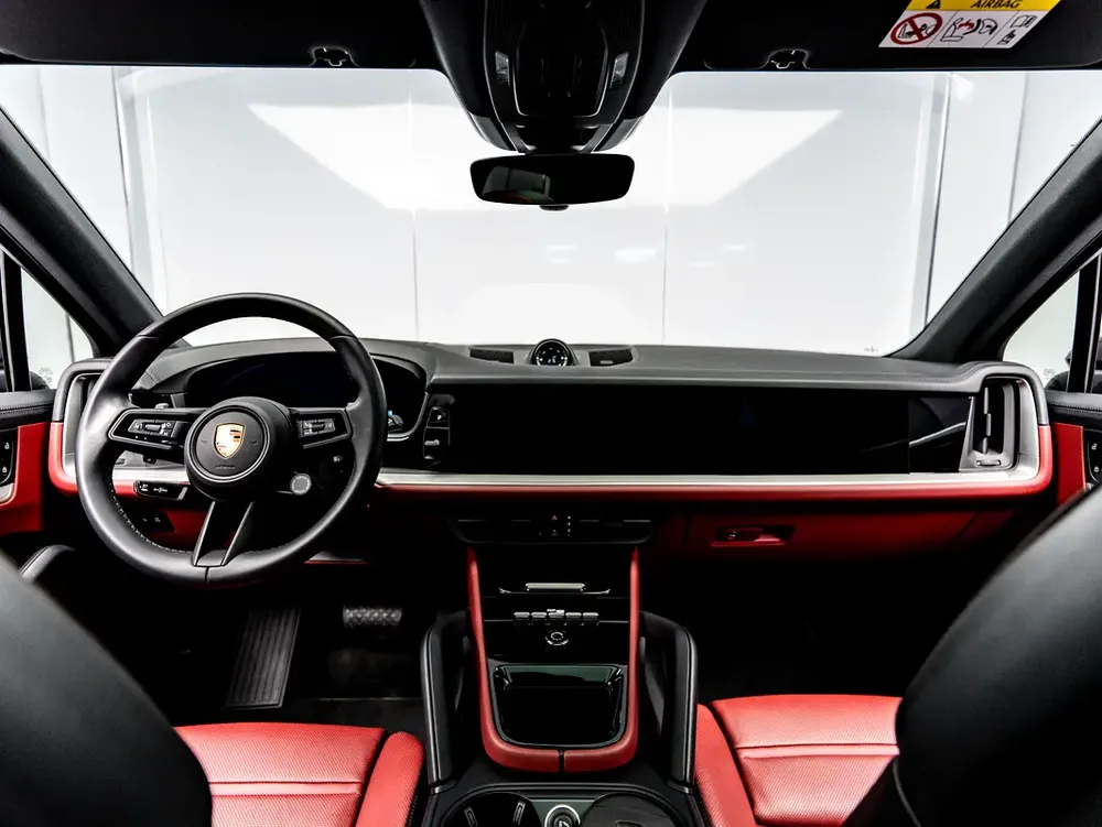 SUMMER STARTS NOW | EXCLUSIVE DEAL BY BLACKLINE, 2027 Porsche Warranty, Low KMs, GCC - Image 16