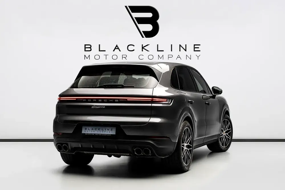 SUMMER STARTS NOW | EXCLUSIVE DEAL BY BLACKLINE, 2027 Porsche Warranty, Low KMs, GCC - Image 4