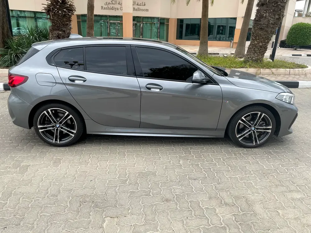 BMW 1-Series 120i Sport-line 2023 GCC Specs - Image 7