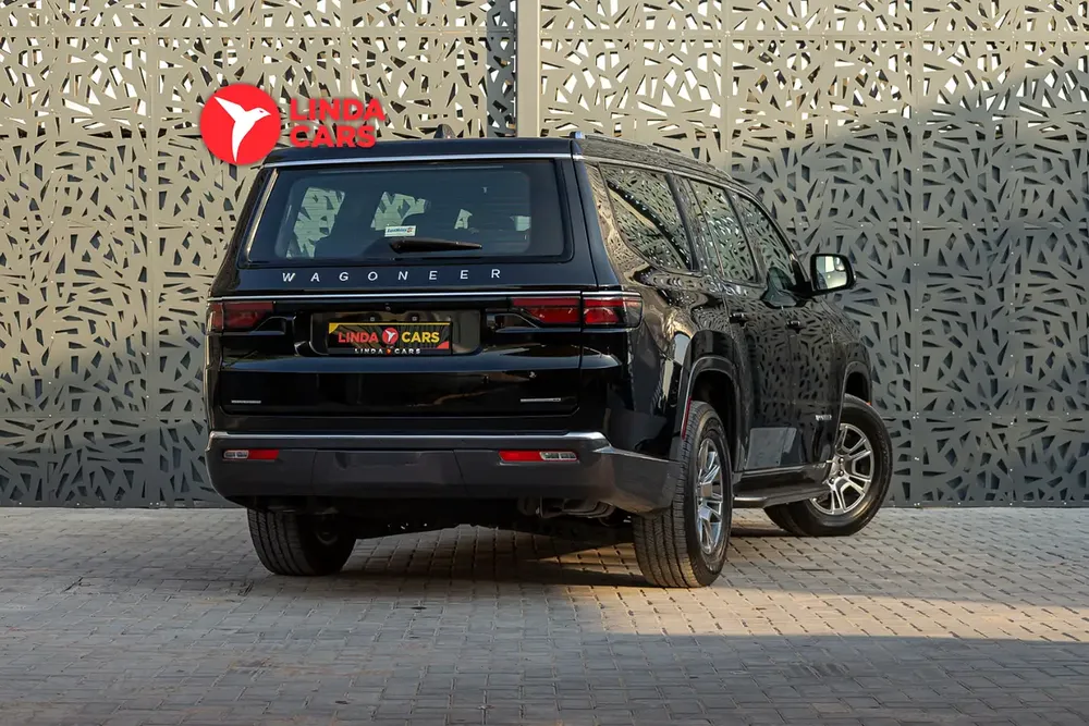 Jeep Wagoneer Series II 2022 GCC | Warranty | Flexible D.P. - Image 7