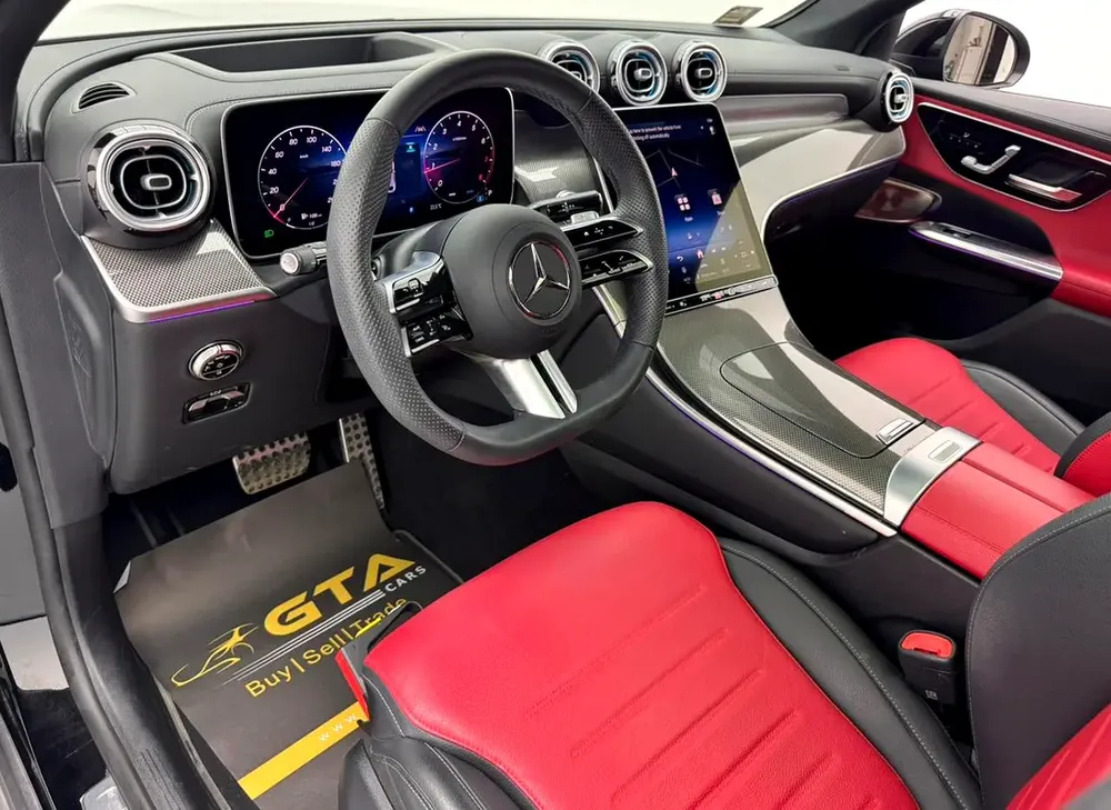 2025 Mercedes-Benz GLC200 AMG 4MATIC Coupe, 2030 Mercedes Warranty and Service Pack, GCC - Image 16