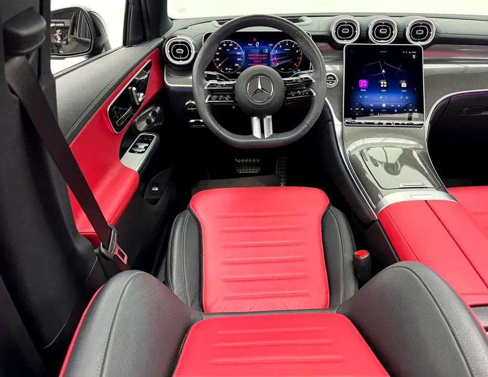 2025 Mercedes-Benz GLC200 AMG 4MATIC Coupe, 2030 Mercedes Warranty and Service Pack, GCC - Image 8