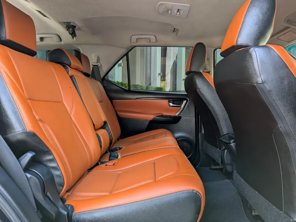 TOYOTA FORTUNER 2017 FACELIFTED 2025 GCC V4 2.7L 4X4 IN PERFECT CONDITION - Image 6