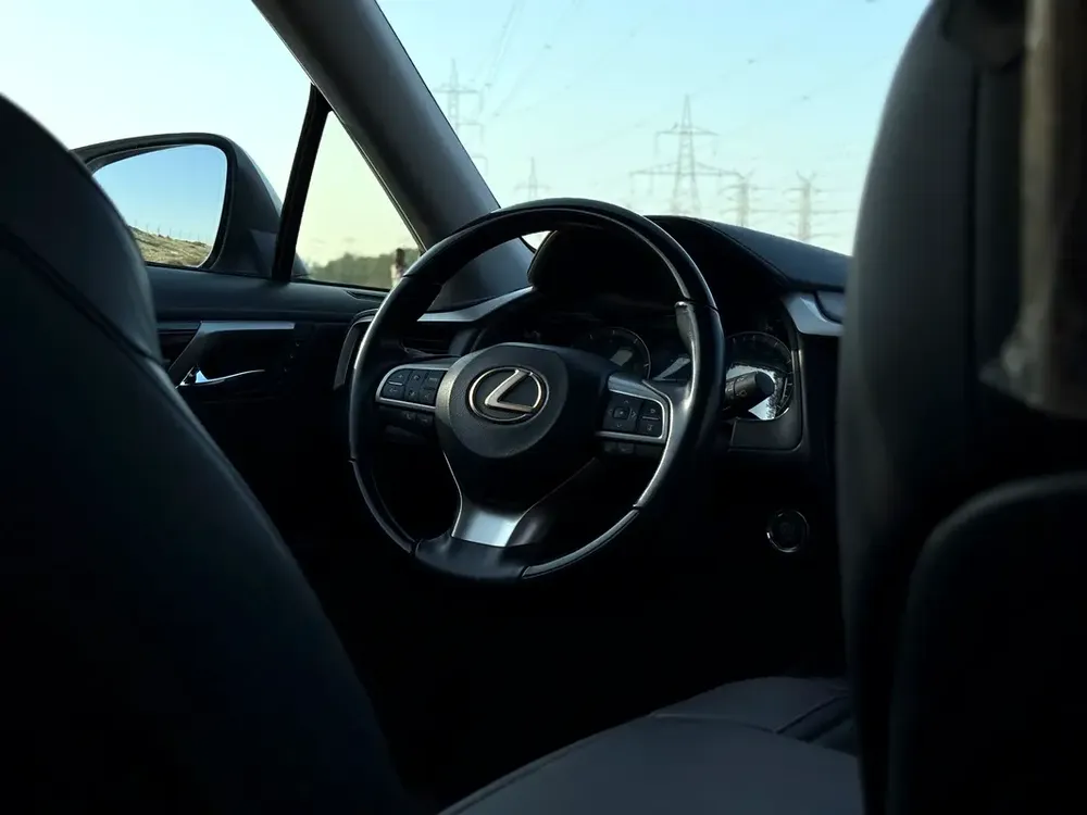 AED 5364/Month | LEXUS RX350 | Warranty | GCC Specs - Image 6