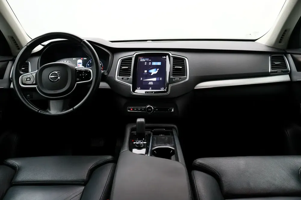 VOLVO XC90 2.0 L B5 Momentum AWD (2648903) - Image 11