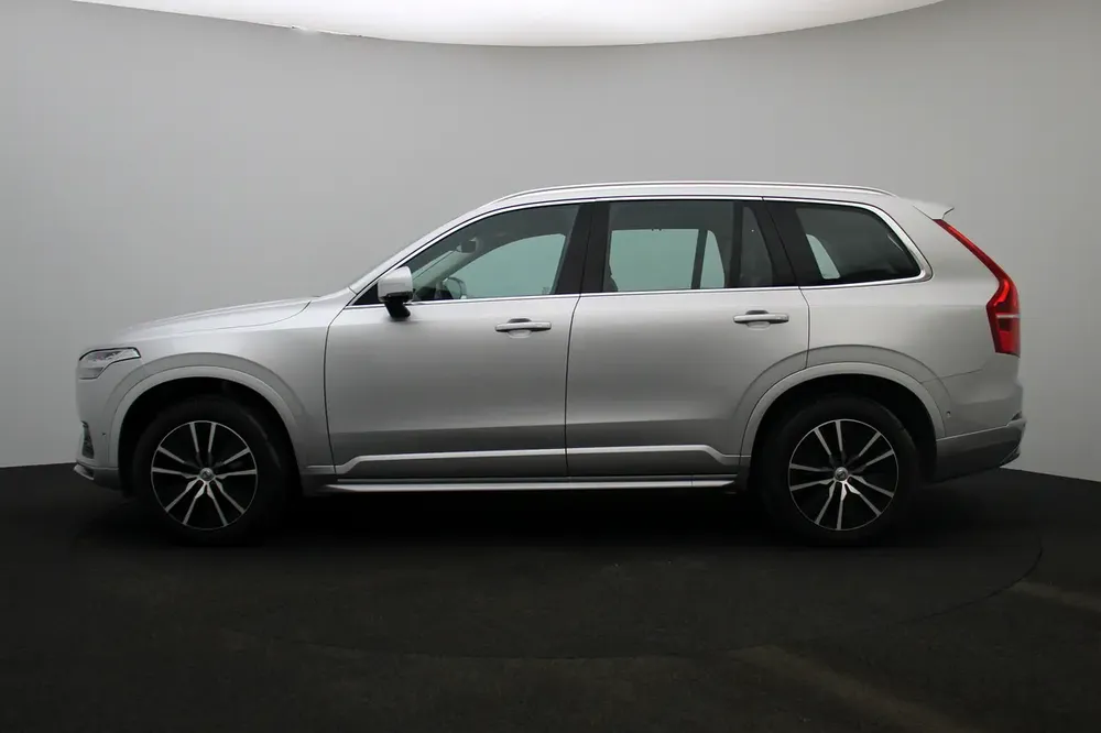 VOLVO XC90 2.0 L B5 Momentum AWD (2648903) - Image 6