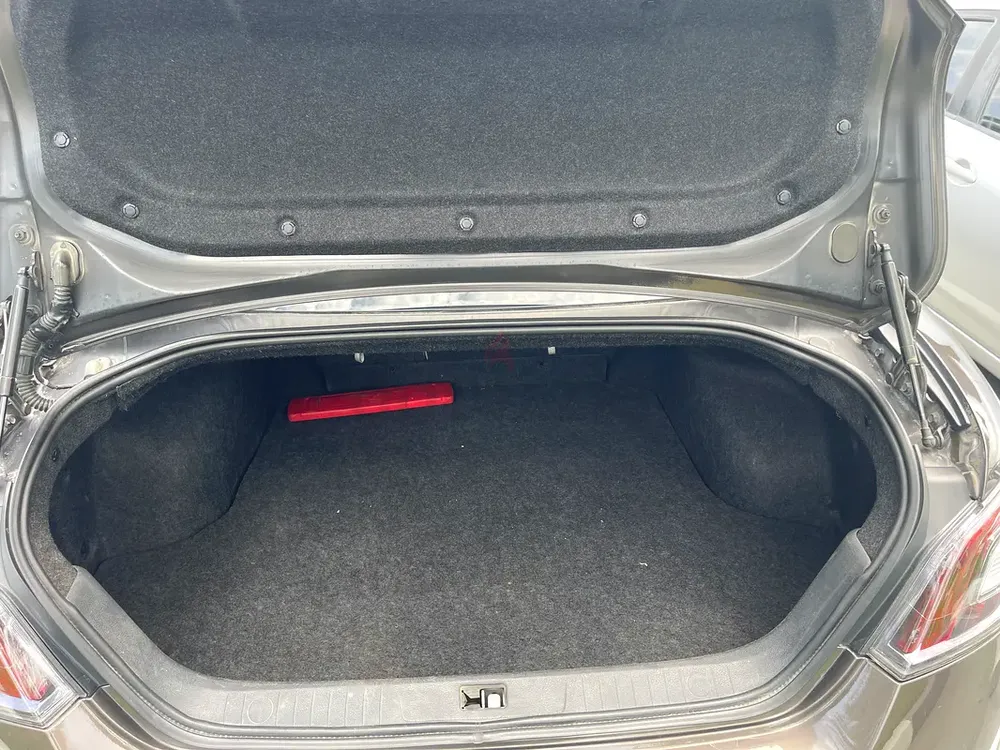 2015 Nissan Maxima SR 2 GCC  - Well Maintained - Image 8