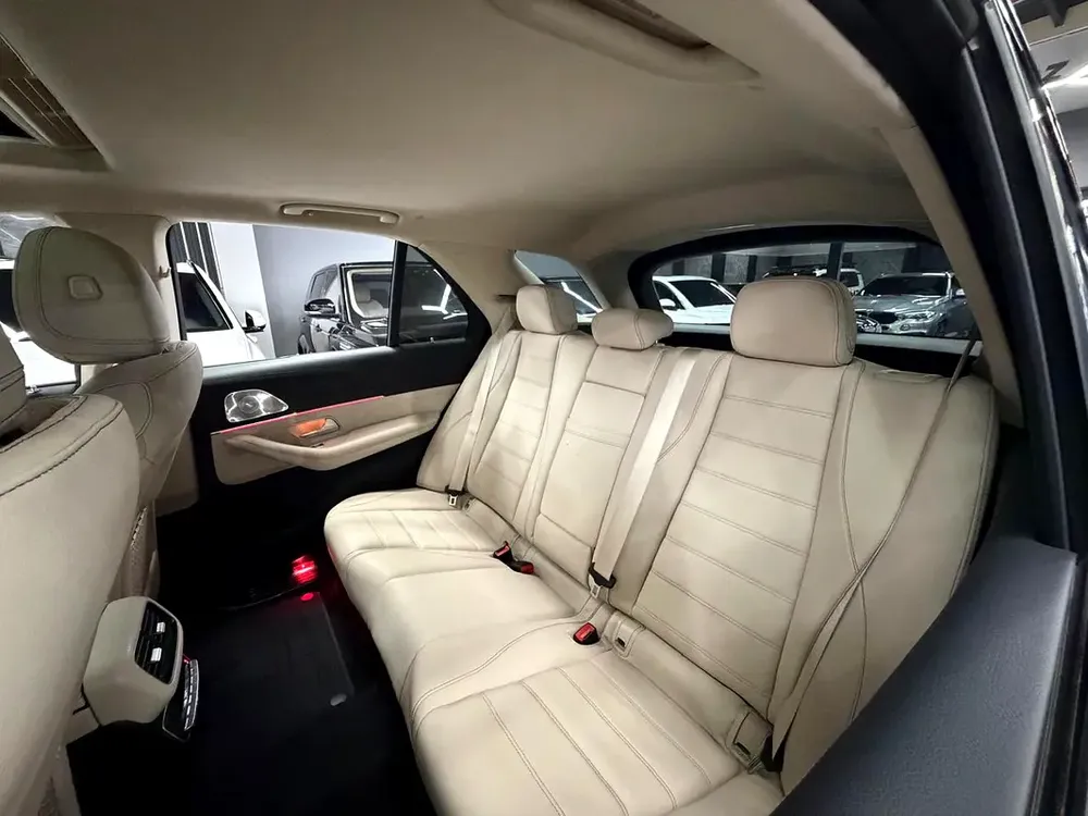 Mercedes-Benz GLE 450 AMG 4MATIC | Full Option | Drives Great - Image 19
