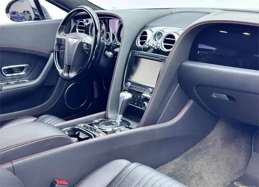 2016 Bentley Continental GT V8 Speed, Full Service History, Excellent Condition, GCC - Image 10