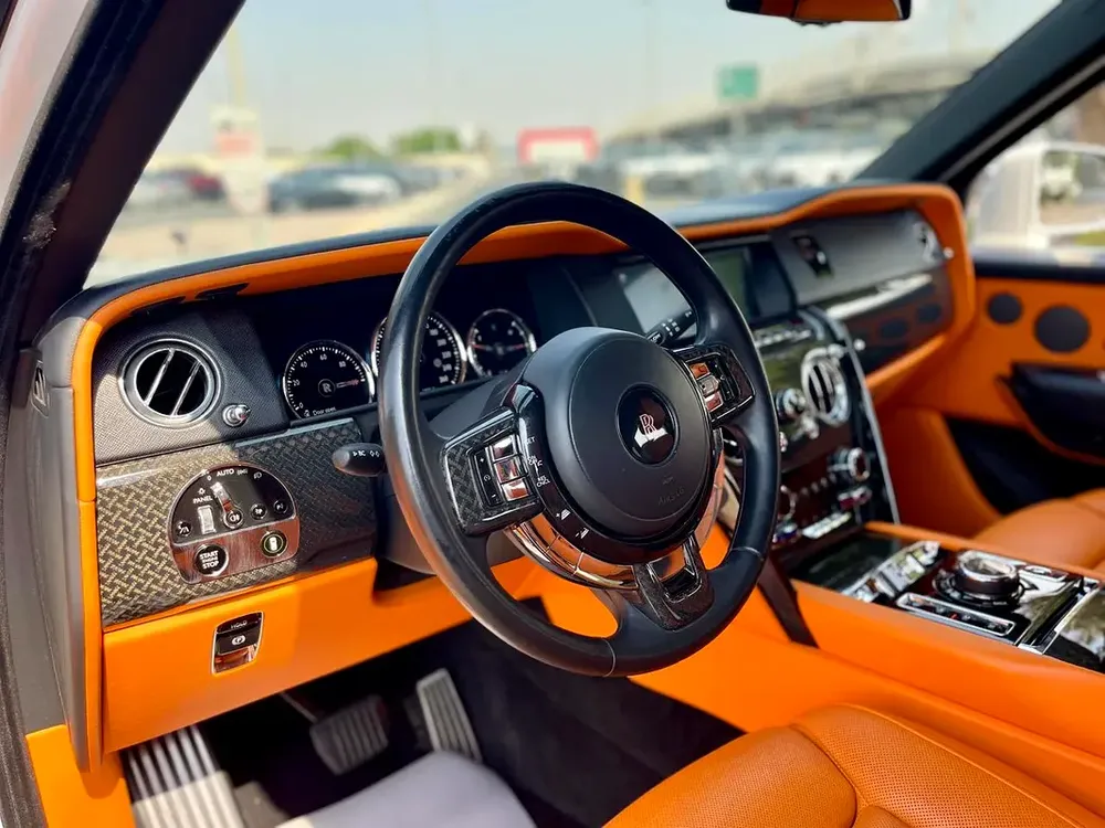 2021 Rolls Royce Cullinan European Specifications
Black Badge — Where Bold Meets Bespoke. - Image 10