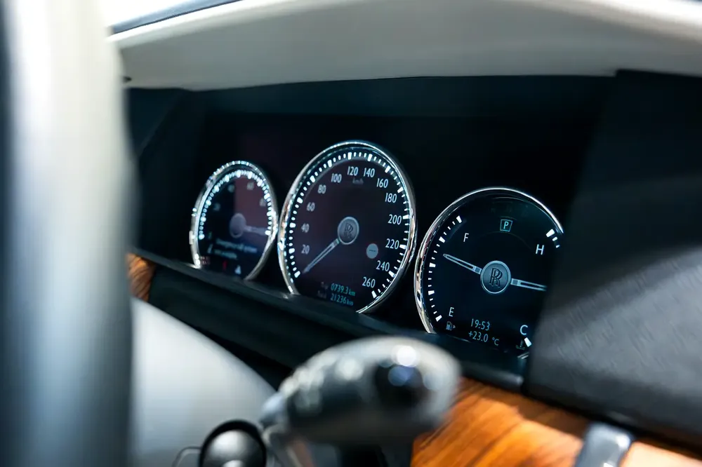 2020 | MANSORY KIT | ROLLS-ROYCE CULLINAN | LOW MILEAGE | PERFECT CONDITION | EUROPEAN SPECS - Image 7