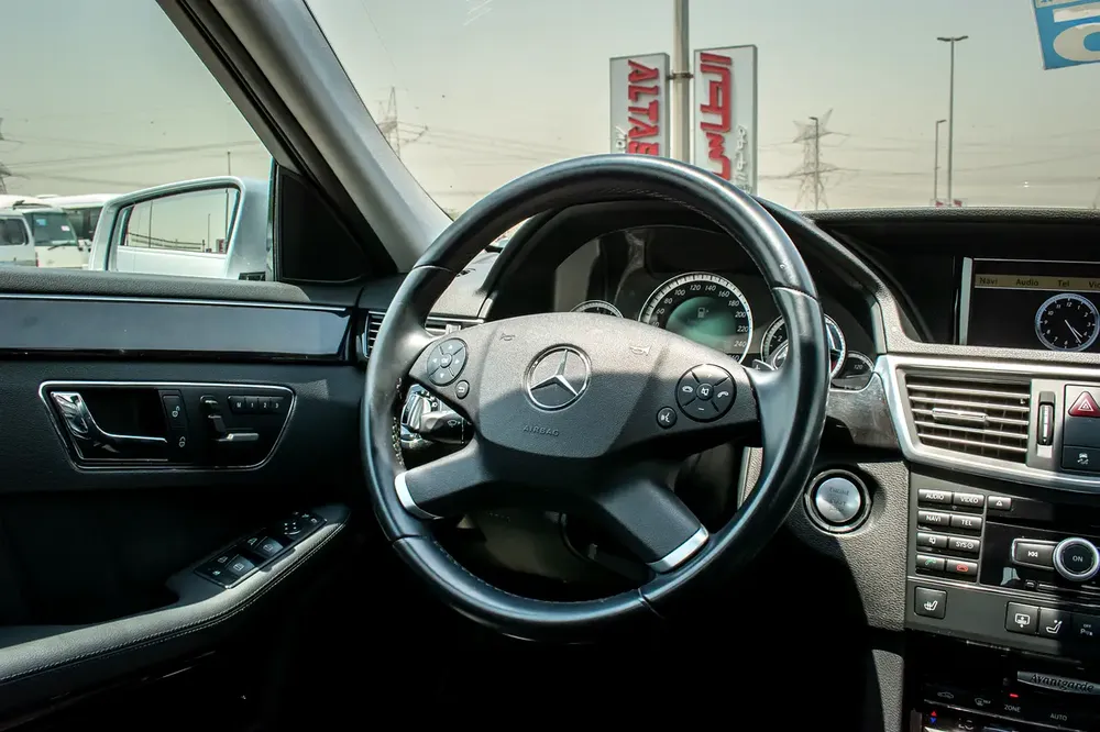 Mercedes Benz E350 3.5Ltr (2009) Import from Japan - Image 11