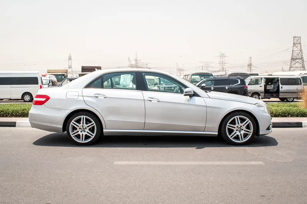 Mercedes Benz E350 3.5Ltr (2009) Import from Japan - Image 4