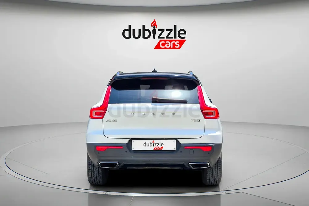 AED 699/month | 2019 Volvo XC40  | GCC Specs | Ref#462695 - Image 7