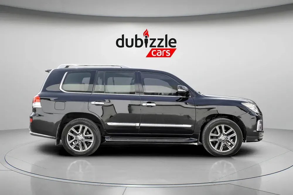 AED 8224/month | 2015 Lexus LX-Series LX 570 Platinum | GCC Specs | Ref#371904 - Image 4