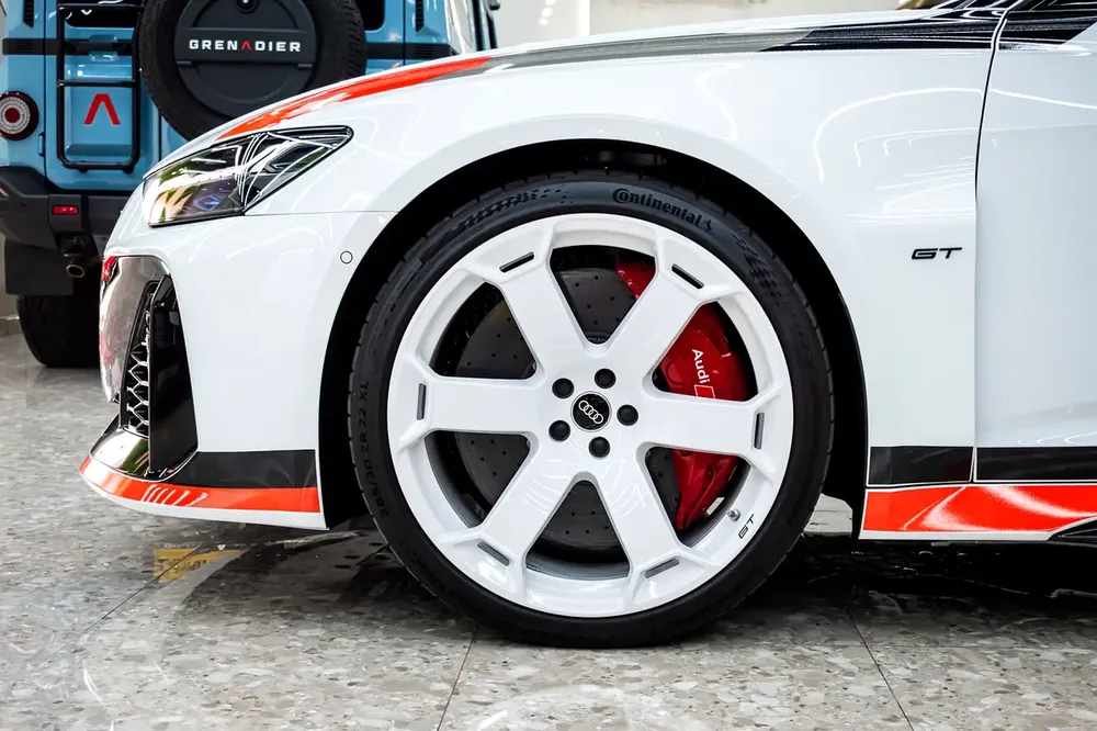 2025 AUDI RS 6 GT AVANT LIMITED EDITION (WARRANTY  CONTRACT SERVICE) - Image 7