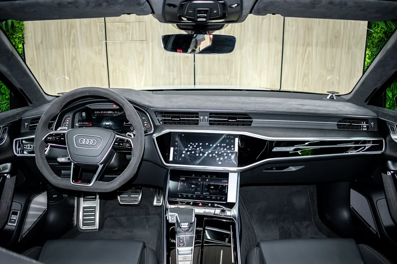2025 AUDI RS 6 GT AVANT LIMITED EDITION (WARRANTY  CONTRACT SERVICE) - Image 8
