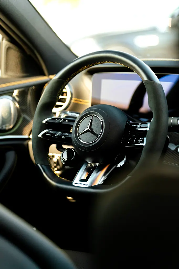 Mercedes E 63s AMG 2021 Carbon Fibre Package Japanese Specs - Image 8