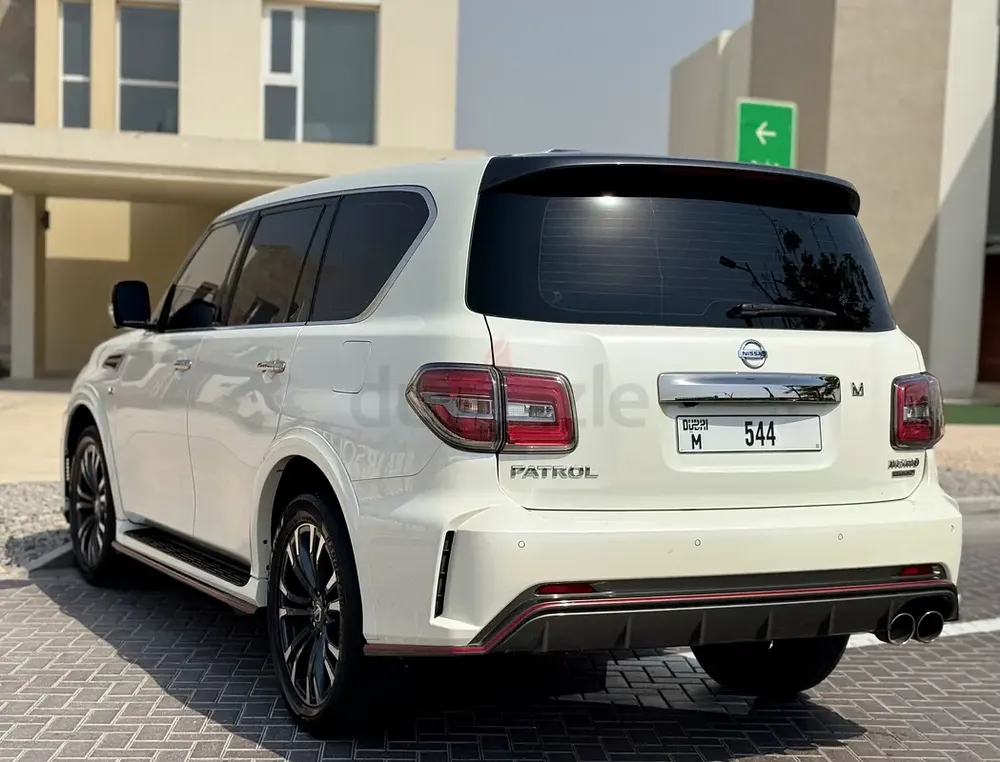 PATROL NISMO 5.6 V8 2016 | ORIGINAL NISMO | GCC - Image 11