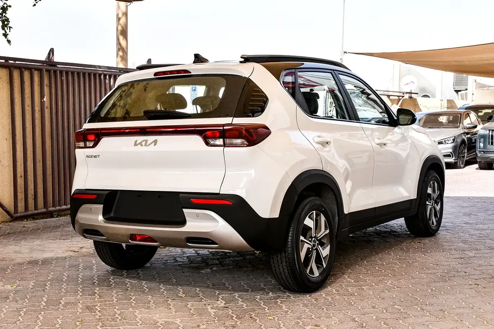 RAMADAN OFFER!! 2 YEARS SERVICE CONTRACT AND WARRANTY-1.5L-GCC-0% DOWN PAYMENT-FINANCE 5 YEARS#4259 - Image 14