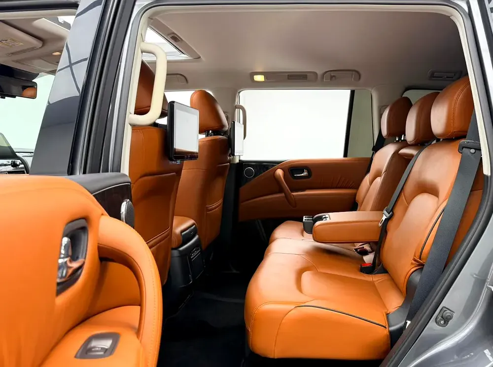2023 Nissan Patrol LE Titanium, Warranty, Service History, GCC - Image 18