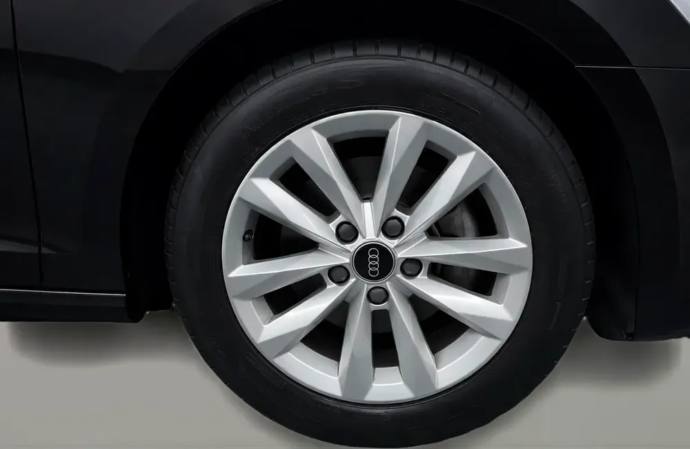 AED 1,094/month | 0 Downpayment | Free 1 Year Warranty | 30 Day Return | AUDI A3 2024 - Image 12