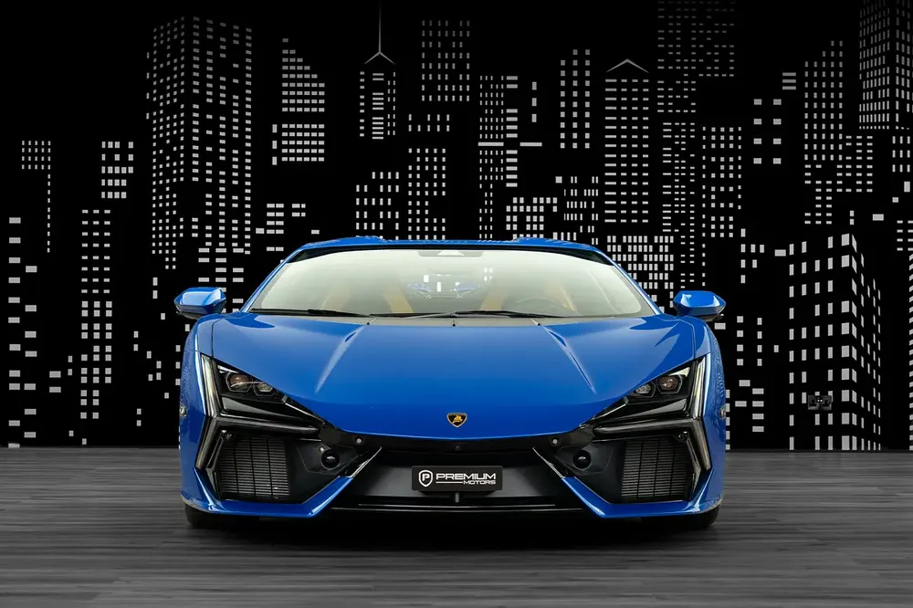LAMBORGHINI | REVUELTO | GCC SPECS | DEALER WARRANTY + SERVICE CONTRACT - Image 6