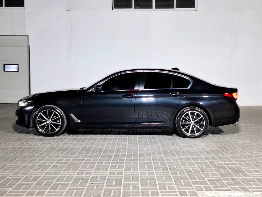 AED 2126/month | 2023 BMW 5-Series 520i | GCC Specs | Ref#404399 - Image 5