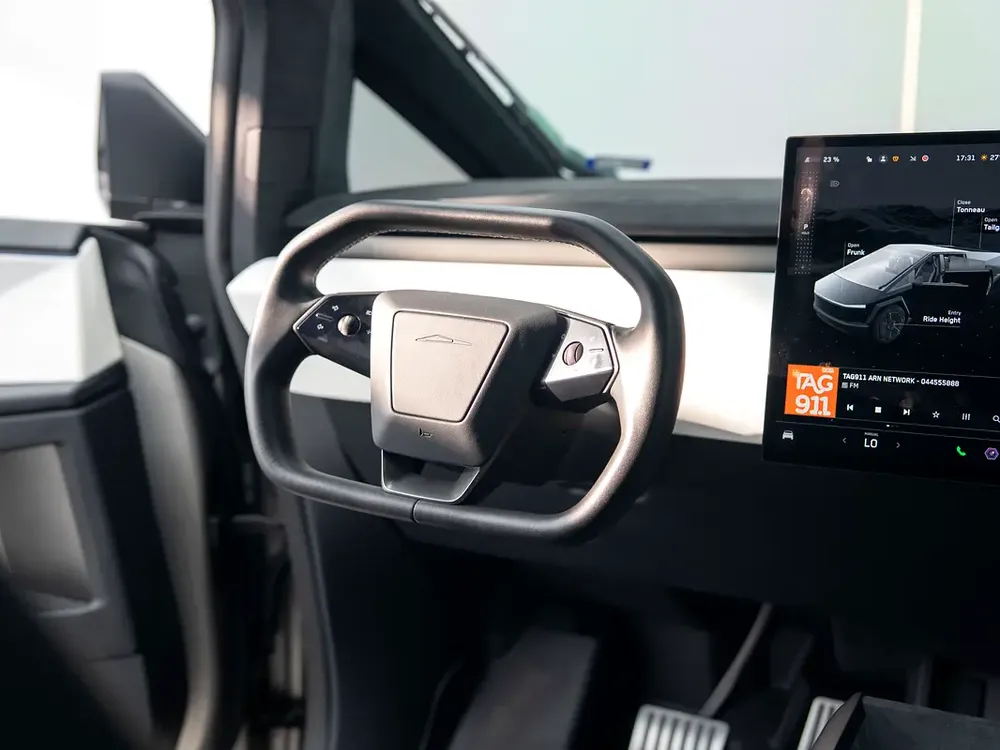 2024 Tesla Cybertruck All-Wheel Drive | American Specs - Brand New | 2024 | - Image 11