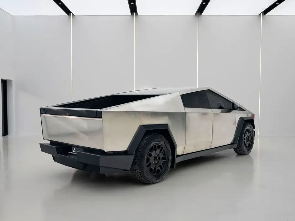2024 Tesla Cybertruck All-Wheel Drive | American Specs - Brand New | 2024 | - Image 4