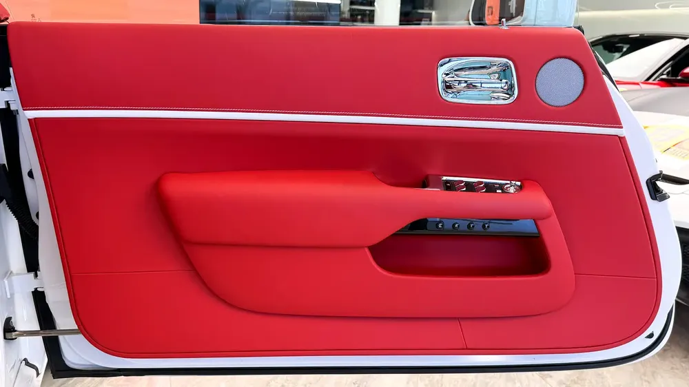 Rolls-Royce Dawn 2017 - Bespoke Edition - Silver Package - Image 12