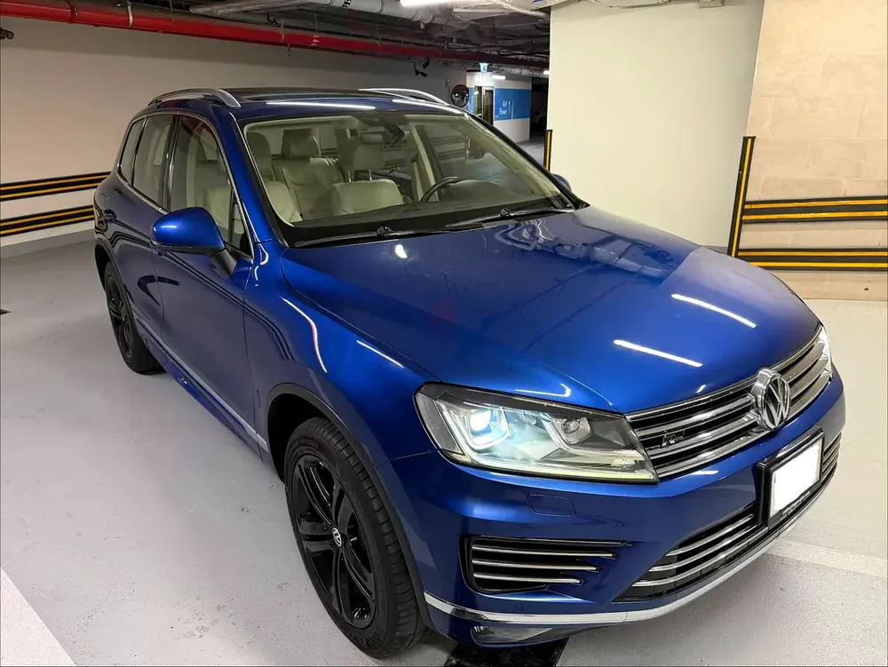 Volkswagen Touareg R-Line 2018 GCC Specs - Image 6