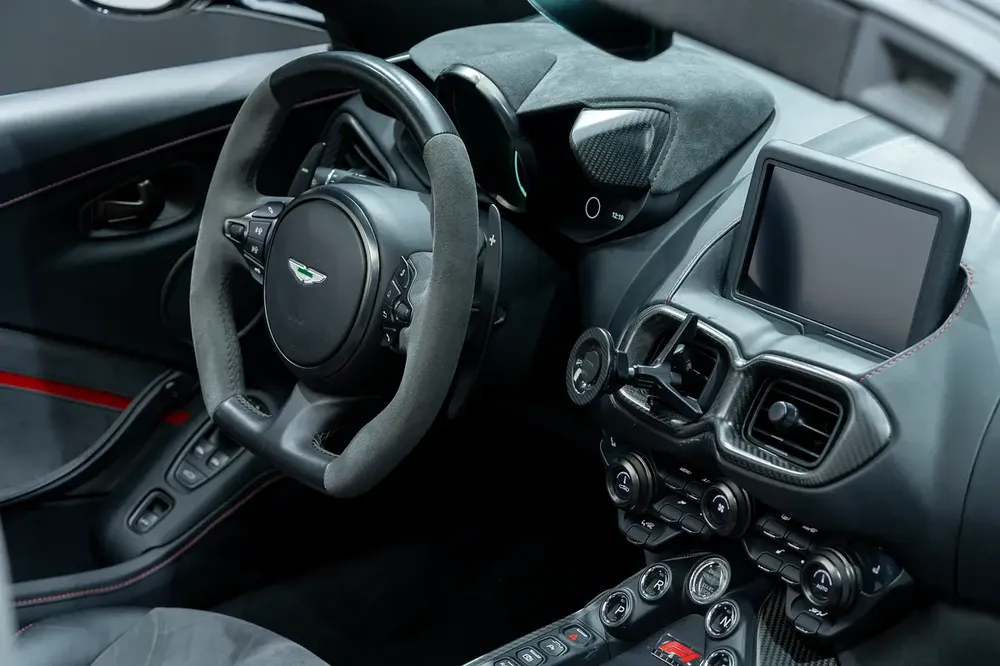 2022 Aston Martin Vantage F1 Edition | American Specs | Pristine Condition | 1 of 255 - Image 17