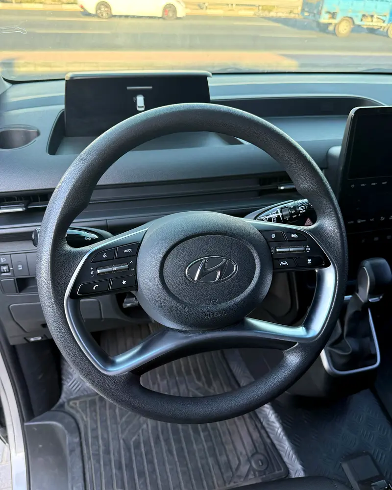 2022 Hyundai Staria Premium | Korean Specs | Luxury MPV - Image 8