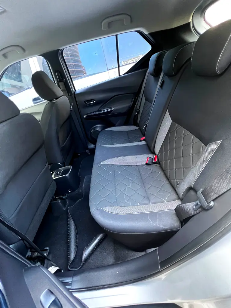 Lady Driven Kicks SL 2017 GCC Specs First owner - Image 14