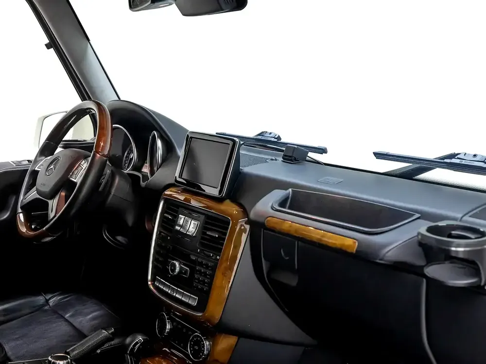 2013 | Mercedes-Benz G 550 | Japanese Specs - Image 10