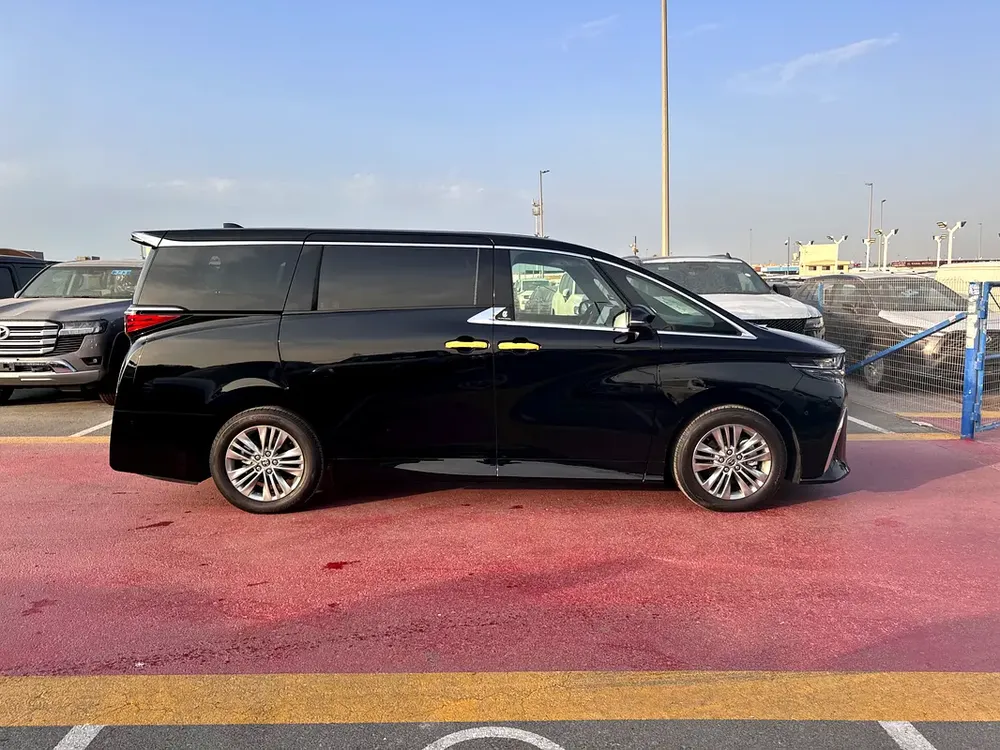 2024 (RIGHT HAND DRIVE) ALPHARD Z 2.5L 7-SEATS PETROL BRAND NEW 0Km FOR EXPORT ONLY - Image 18