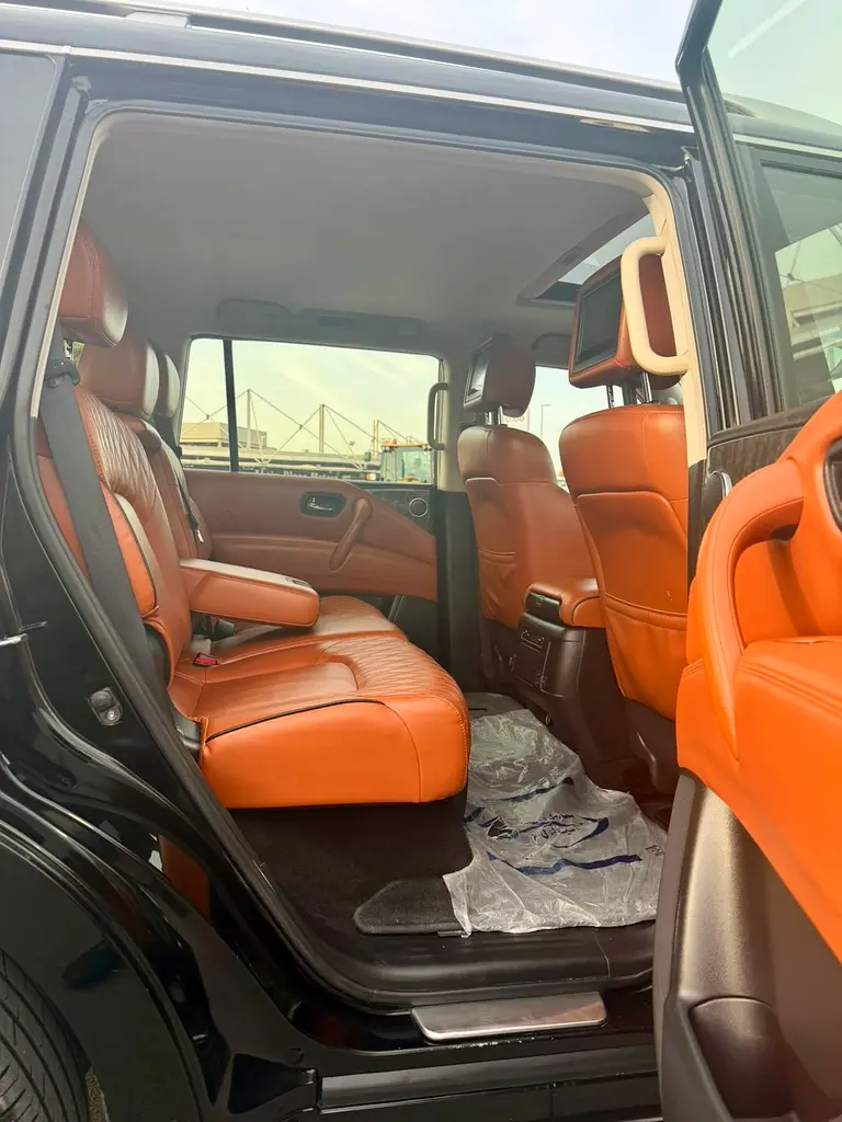 Nissan patrol V8 LE platinum 2020. Gcc, full option - Image 10