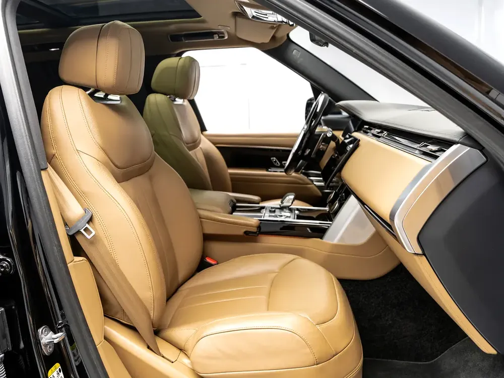 SUMMER STARTS NOW | EXCLUSIVE DEAL BY BLACKLINE, February 2028 Warranty, Low KMs, GCC - Image 9