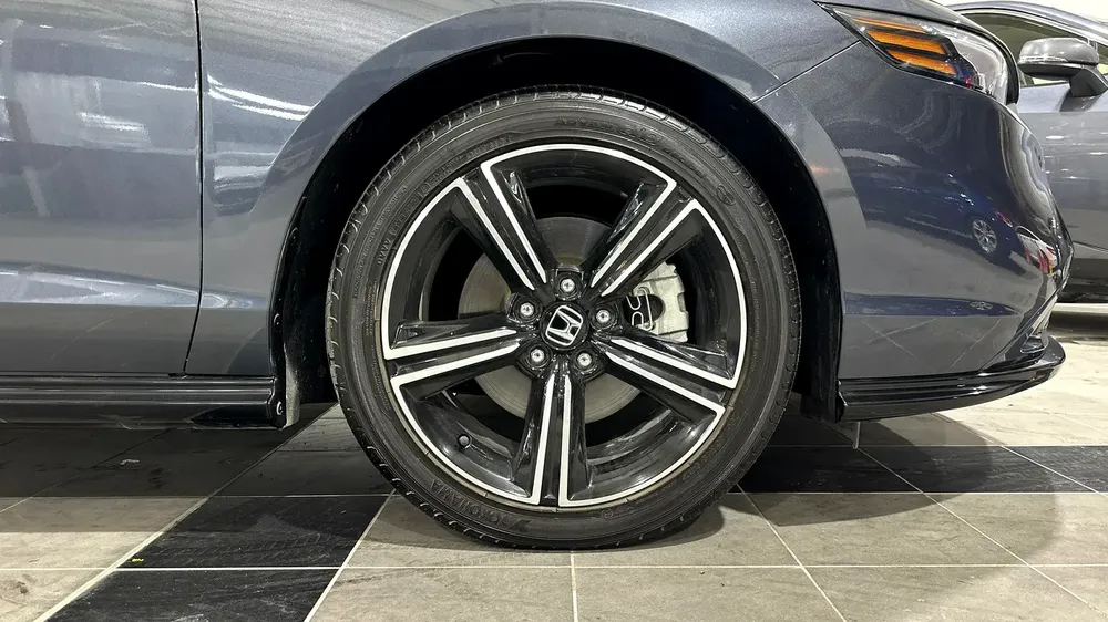 AED 1,536/month | 0 DP | Manufacturer Warranty | Service History | 30 Day Return | HONDA ACCORD 2023 - Image 12