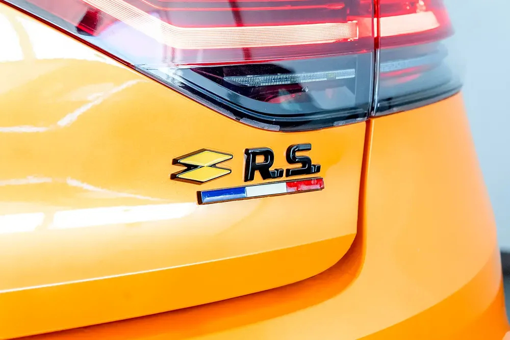 3,244 AED / 60 months | 0% DP | 2024 Renault Megane RS Ultime Edition / Renault Warranty - Image 18