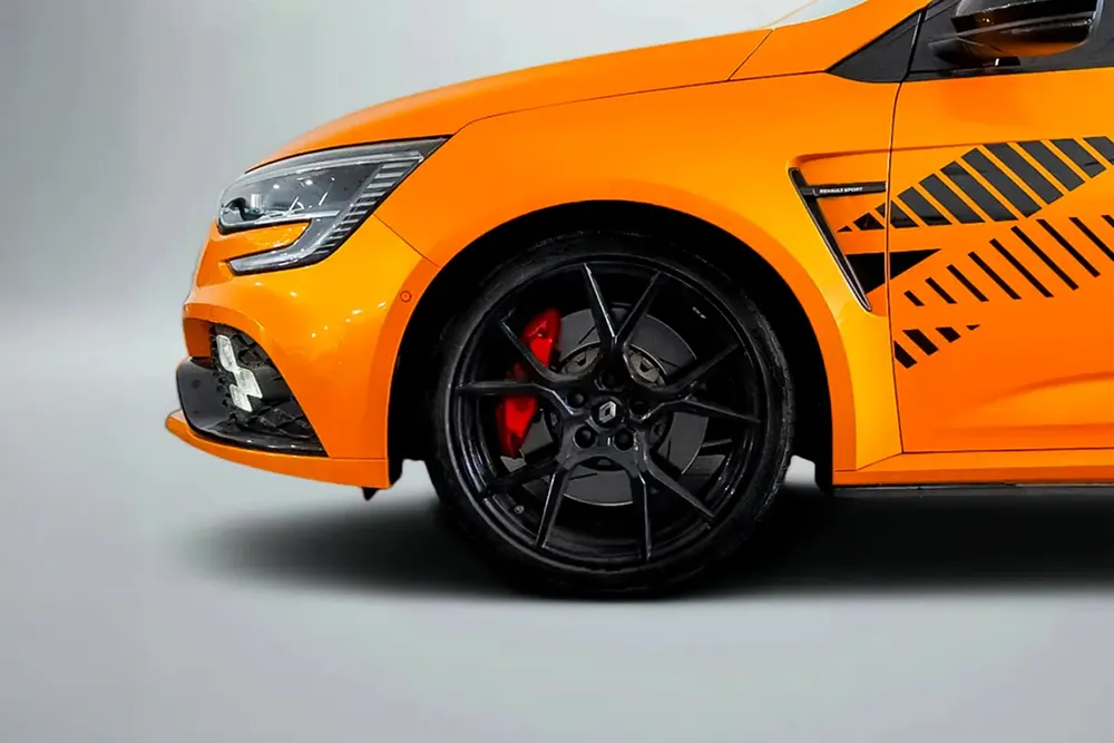 3,244 AED / 60 months | 0% DP | 2024 Renault Megane RS Ultime Edition / Renault Warranty - Image 6