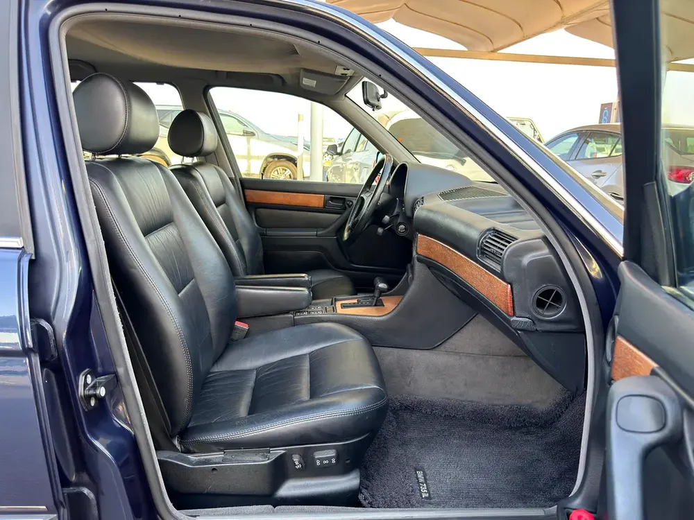 1991 BMW 7-Series 735i - Japanese Specs - Immaculate Condition - Image 13